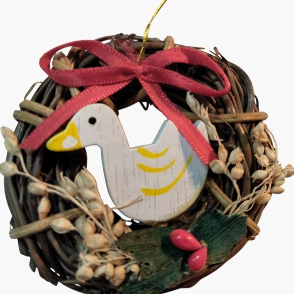 Small Grapevine Wreath Ornament Painted Duck Bow Rustic Farmhouse Miniature - Picture 2 of 4